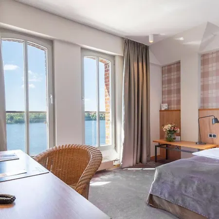 Hotel Speicher Am Ziegelsee Schwerin  Exterior photo